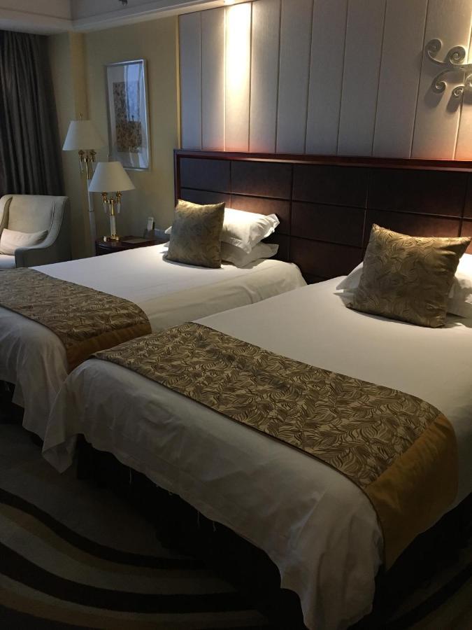 Ramada Yangzhou Baoying Hotel Екстериор снимка